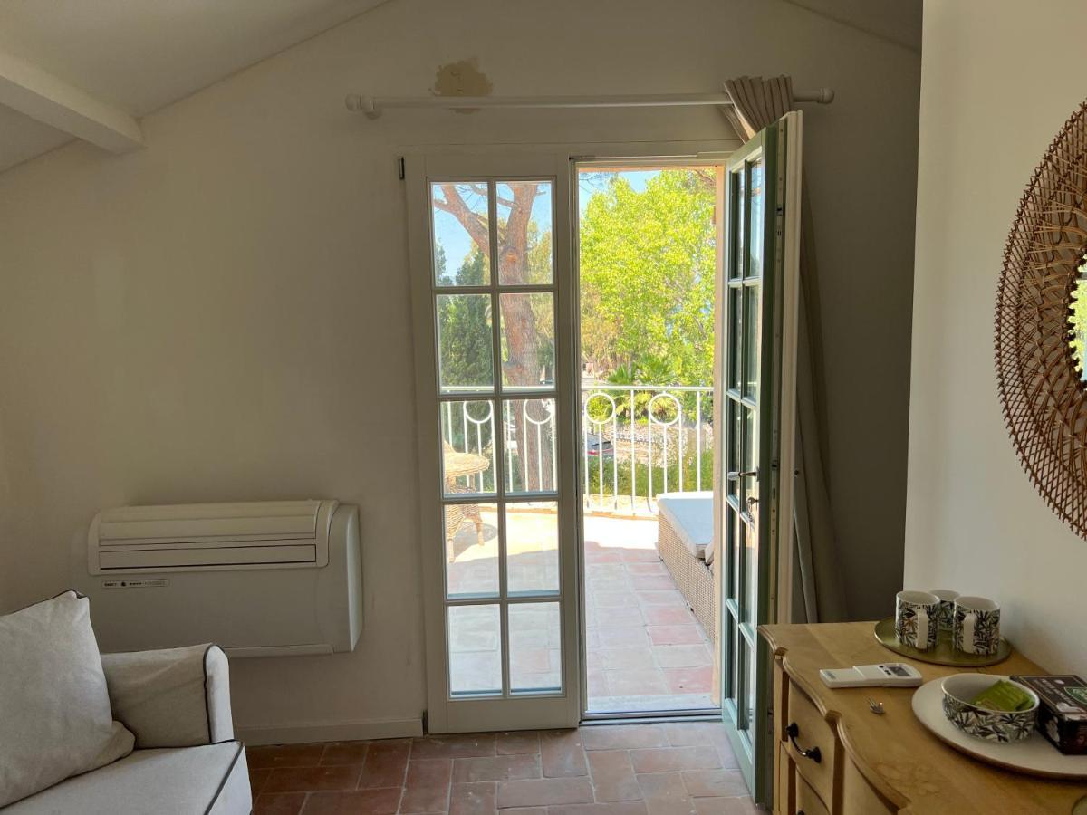 Maison D'Orange - La Pinede Saint-Tropez Buitenkant foto